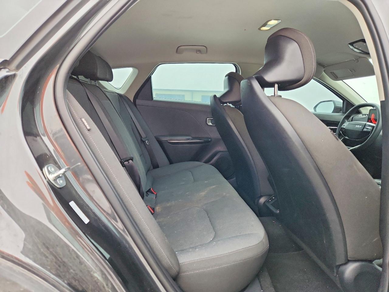 2025 KIA K4 LXS photo 10