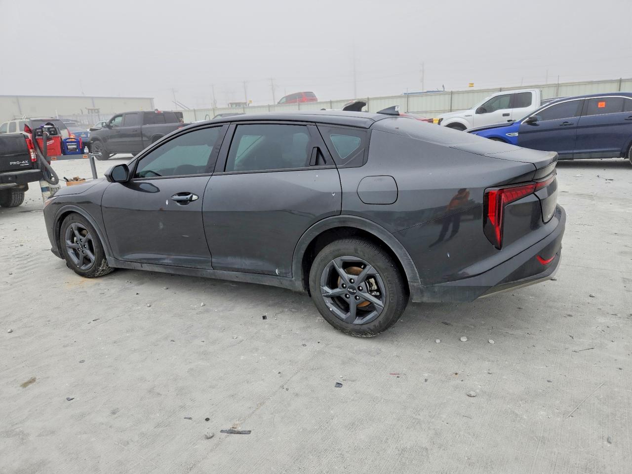 2025 KIA K4 LXS photo 2