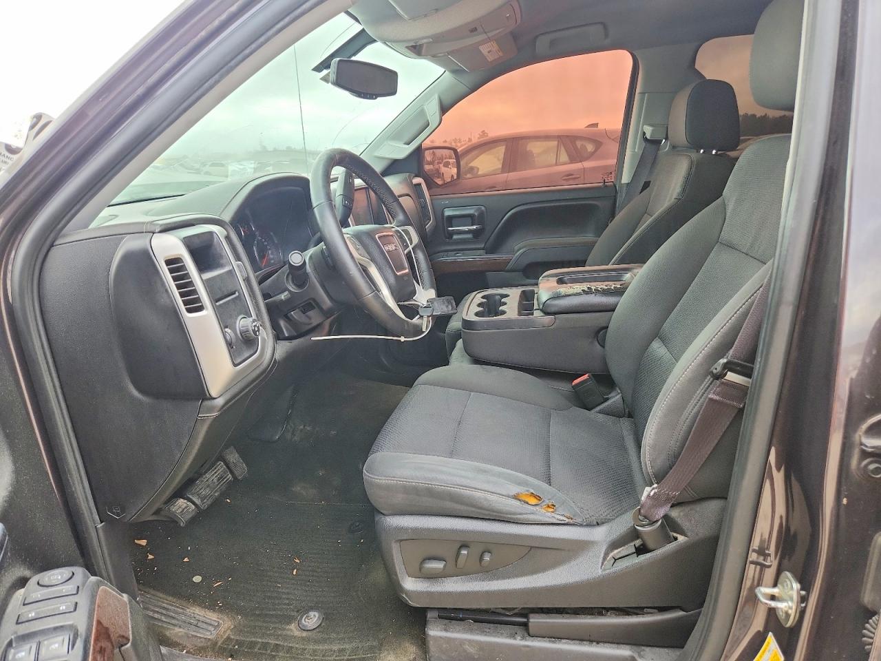 2015 GMC SIERRA C1500 SLE photo 13