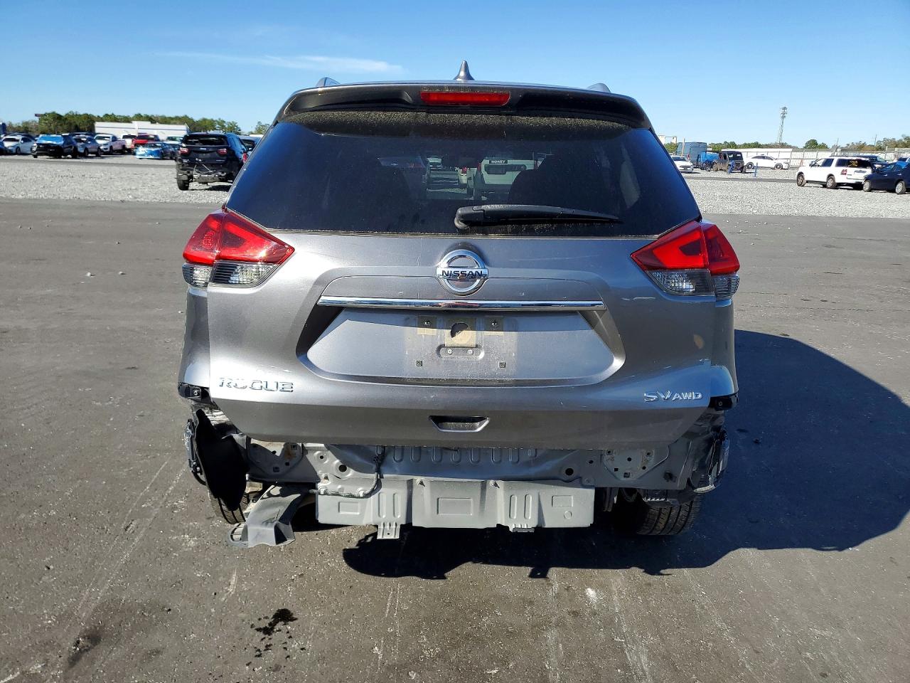 2019 NISSAN ROGUE SV photo 16
