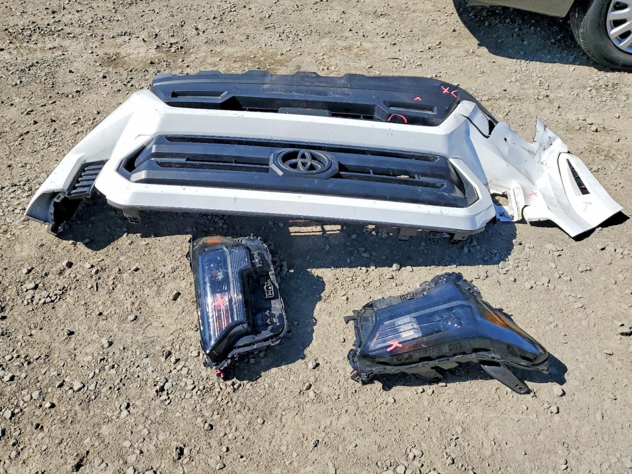 2024 TOYOTA TACOMA SR5 photo 23