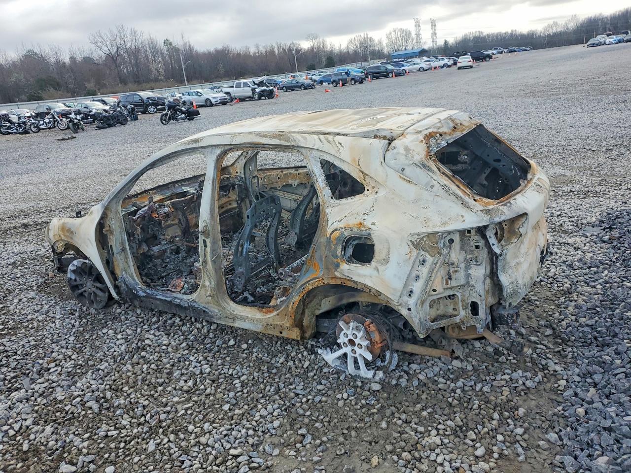 2022 FORD ESCAPE photo 3