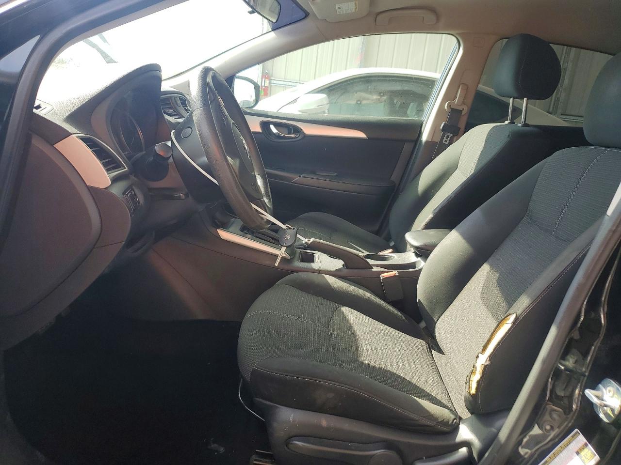 2018 NISSAN SENTRA S photo 7