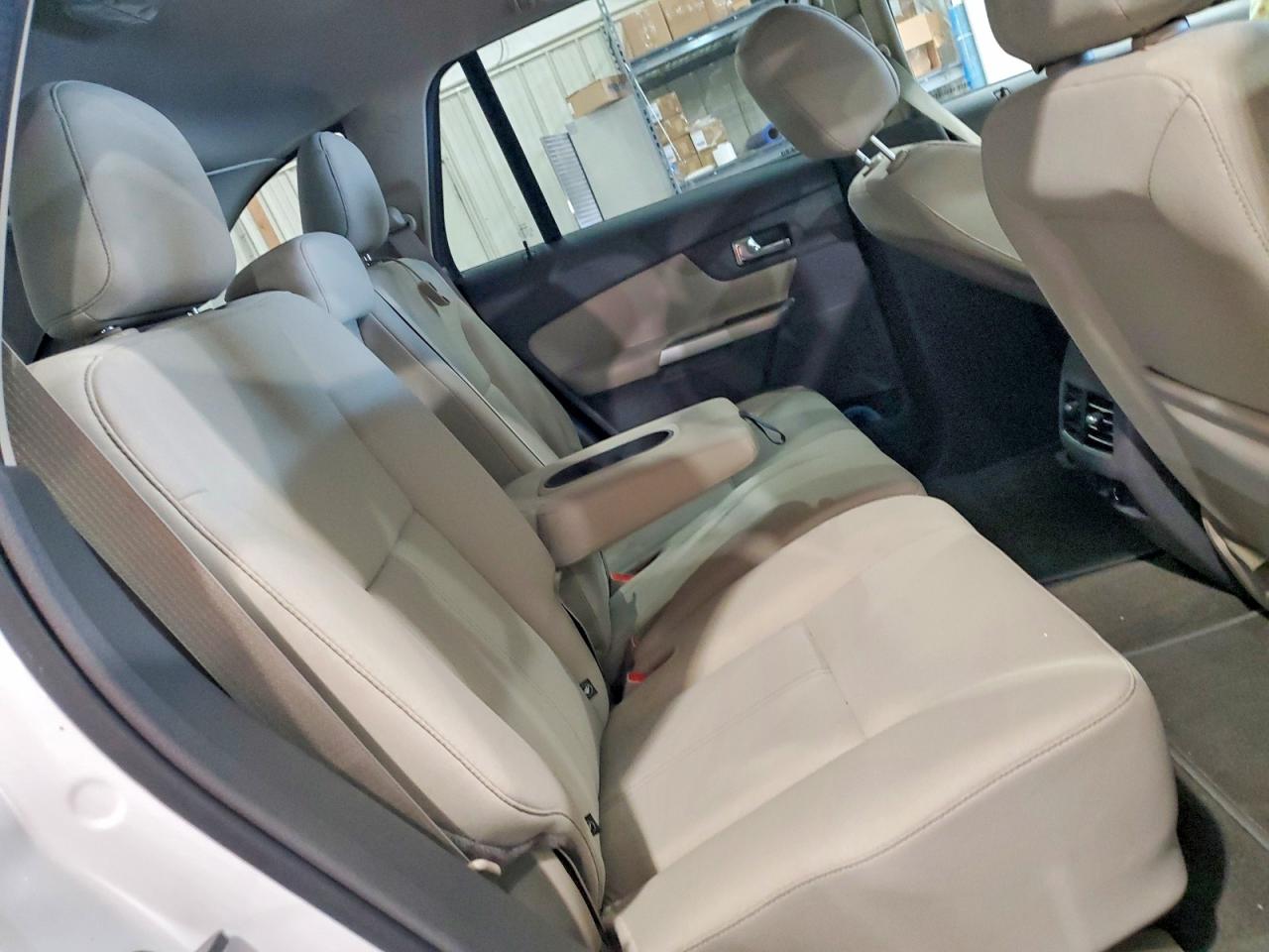 2014 FORD EDGE SE photo 19