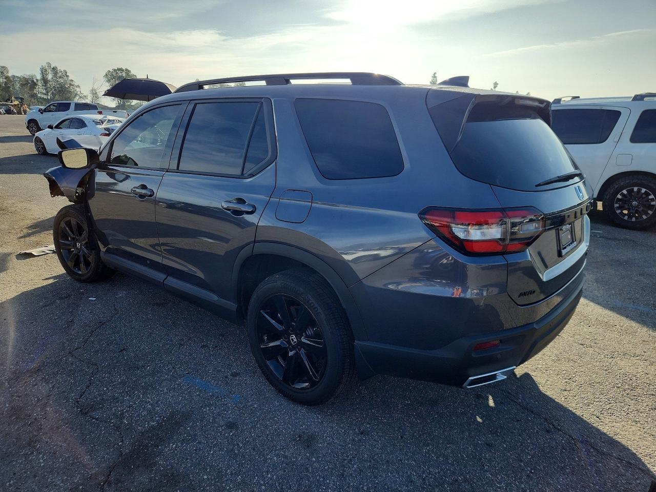 2025 HONDA PILOT BLACK photo 3