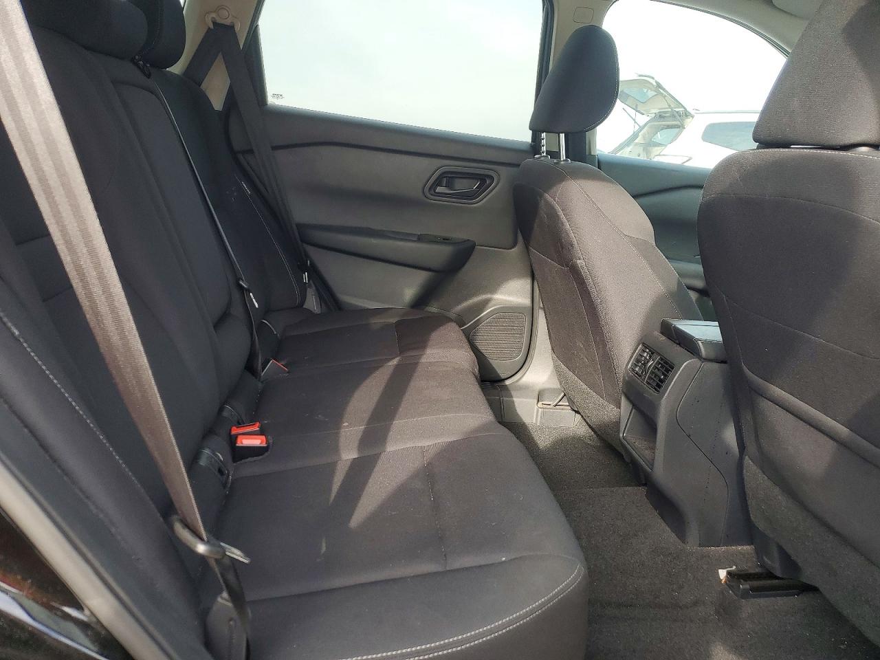 2024 NISSAN ROGUE S photo 21