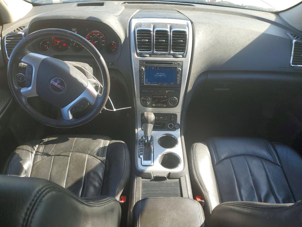 2011 GMC ACADIA SLT-2 photo 15