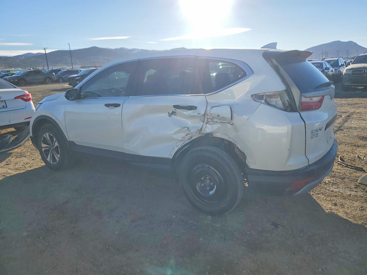 2018 HONDA CR-V LX photo 2