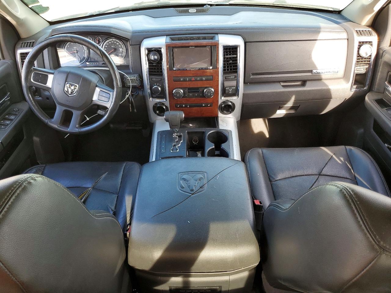 2010 DODGE RAM 1500 photo 22