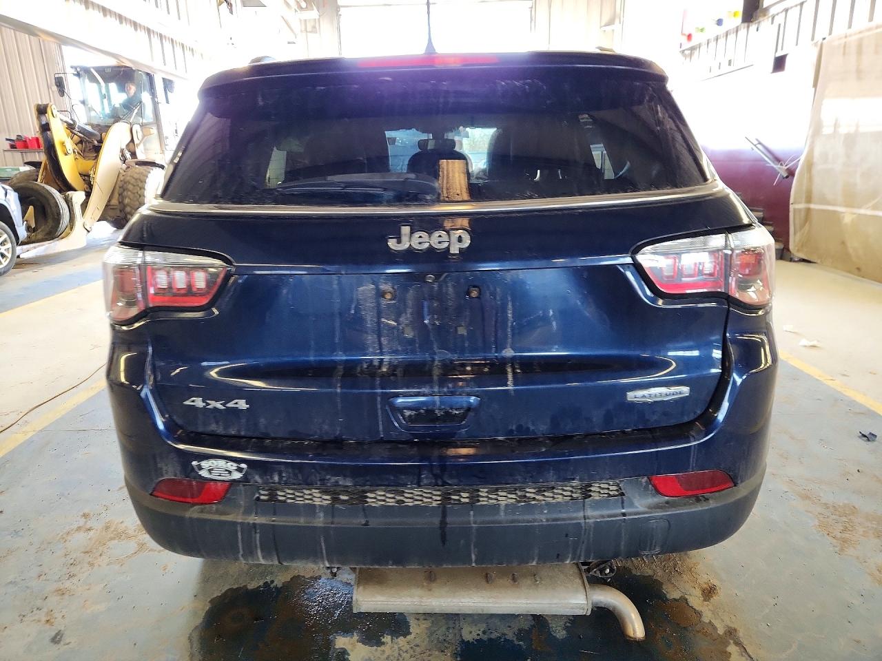 2019 JEEP COMPASS LATITUDE photo 11