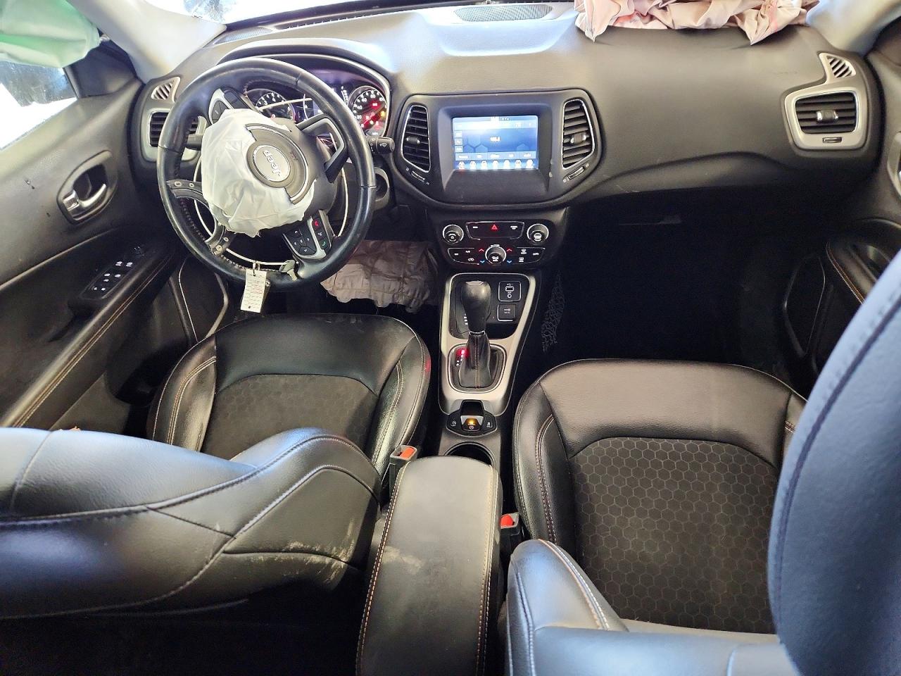 2019 JEEP COMPASS LATITUDE photo 15