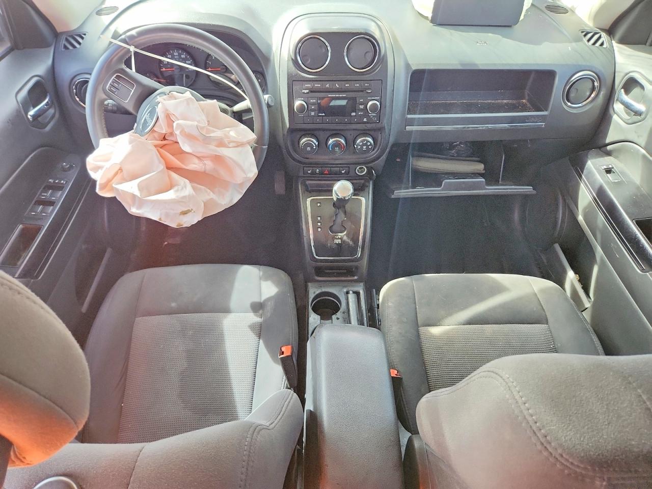 2012 JEEP PATRIOT LATITUDE photo 15