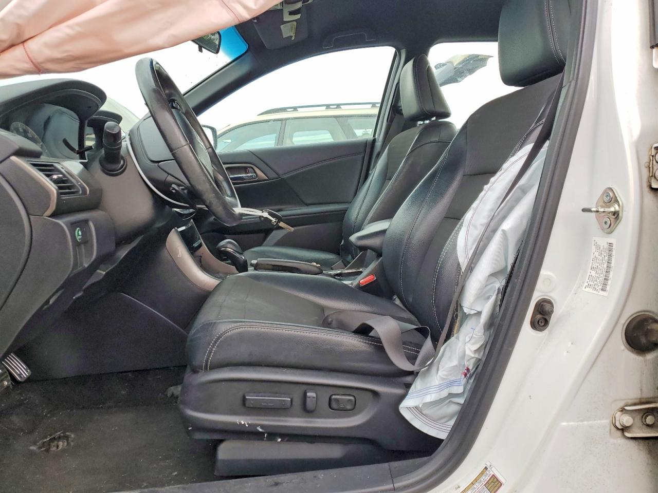 2016 HONDA ACCORD SPORT photo 13