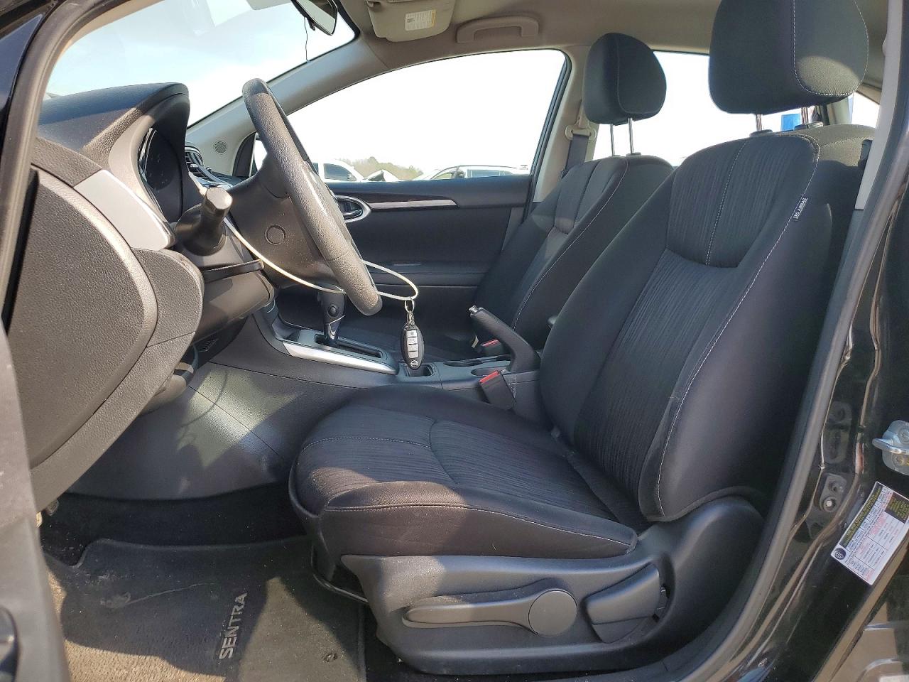 2017 NISSAN SENTRA SV photo 13