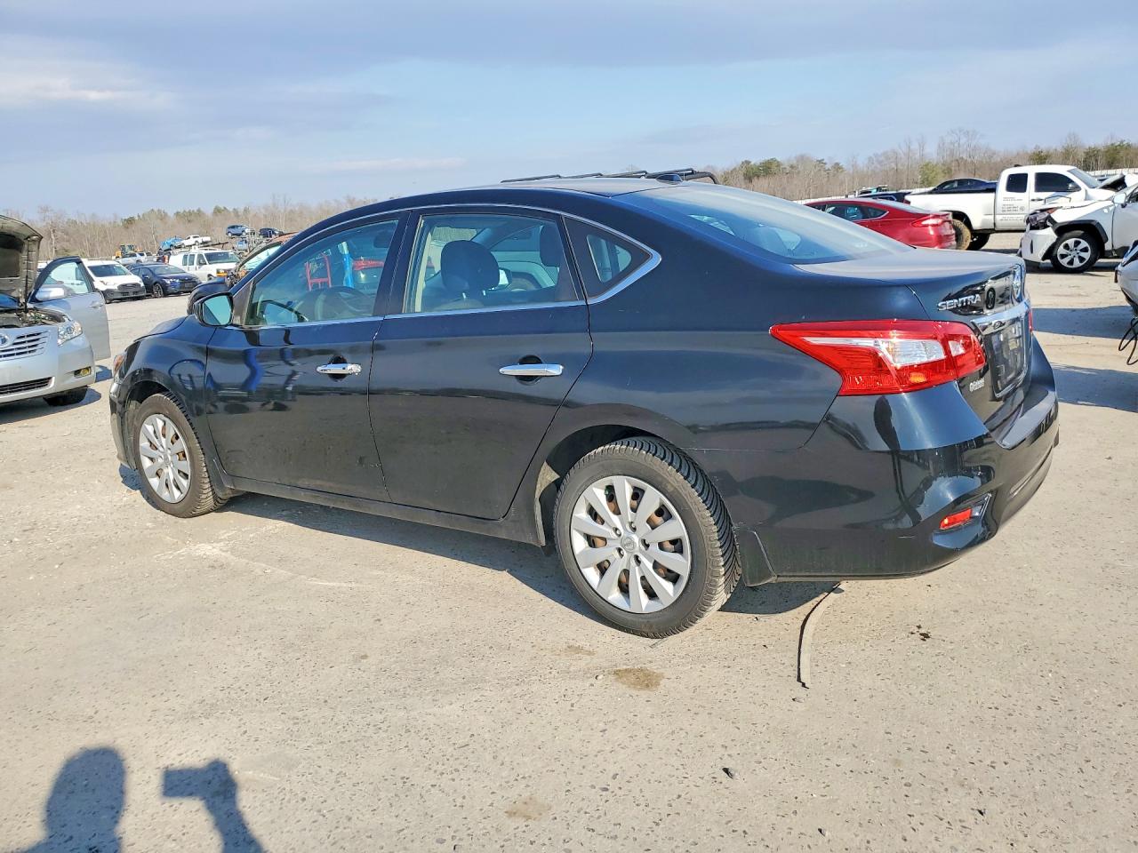 2017 NISSAN SENTRA SV photo 3