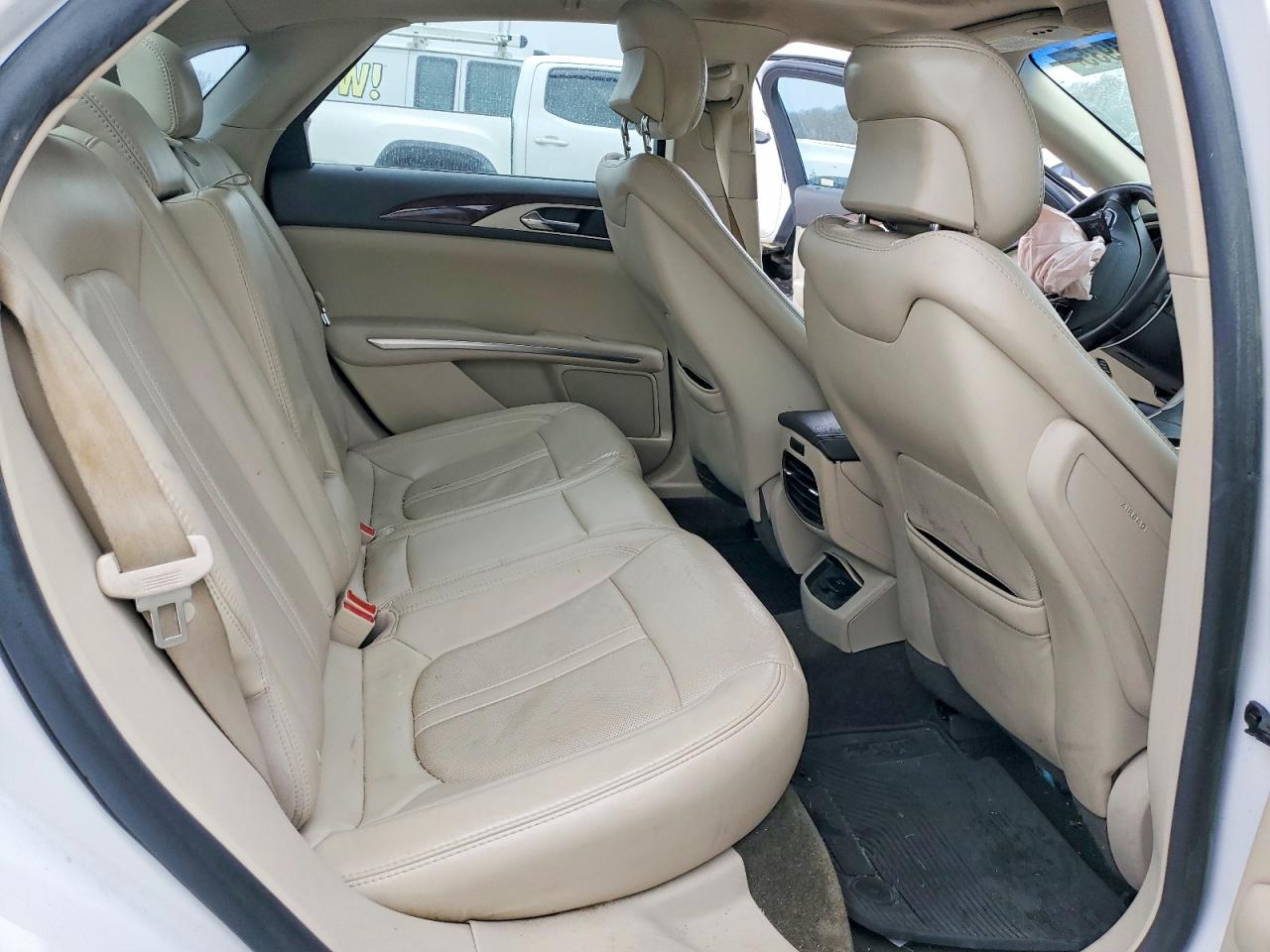 2016 LINCOLN MKZ HYBRID photo 28