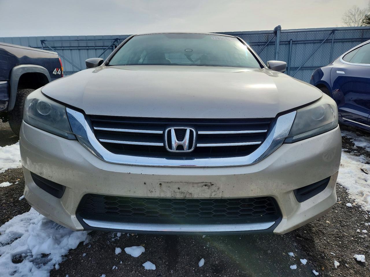 2013 HONDA ACCORD LX photo 13