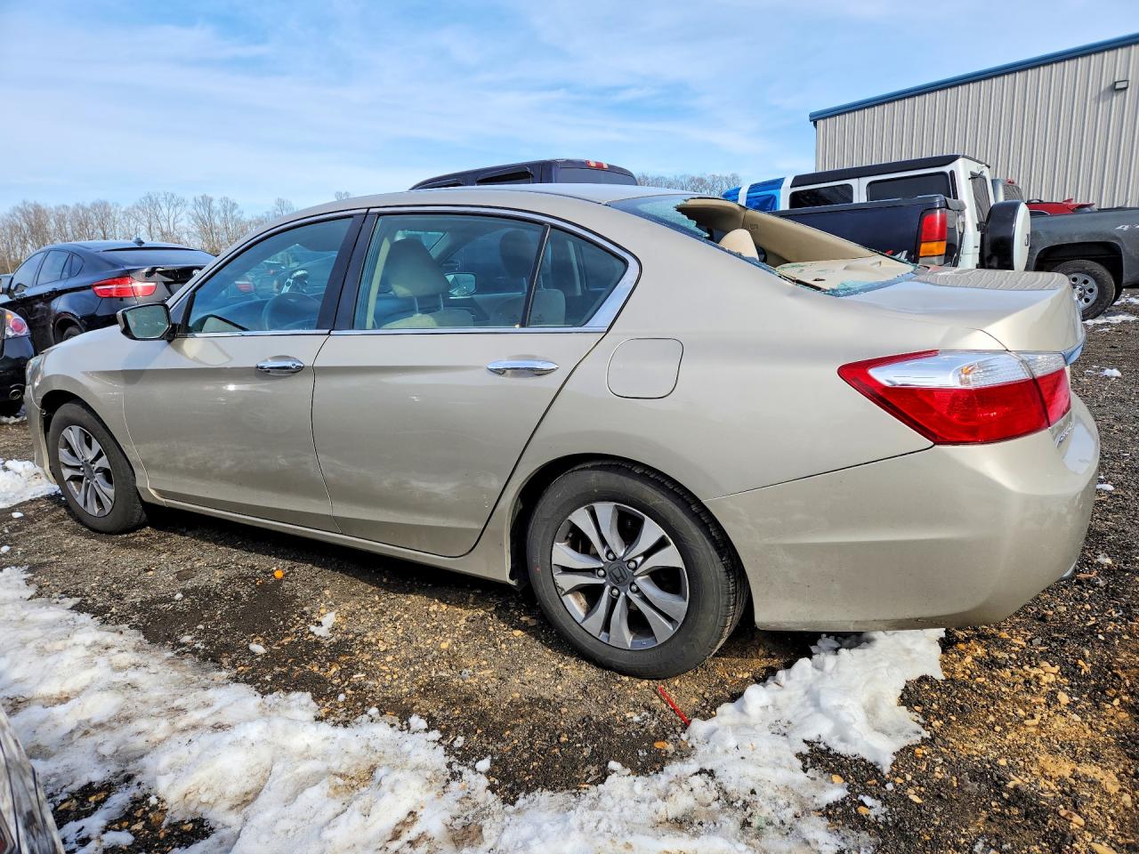 2013 HONDA ACCORD LX photo 4