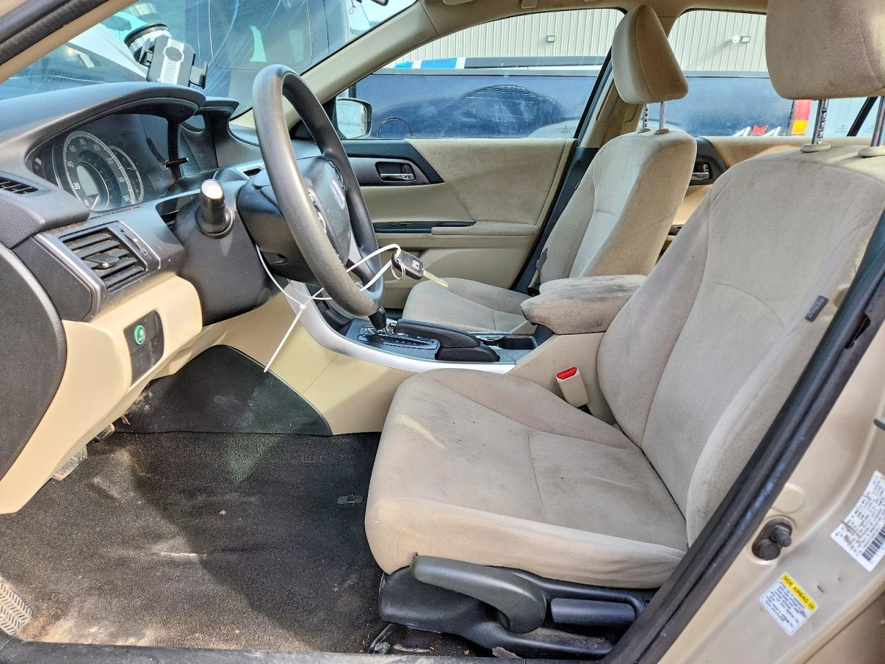 2013 HONDA ACCORD LX photo 19