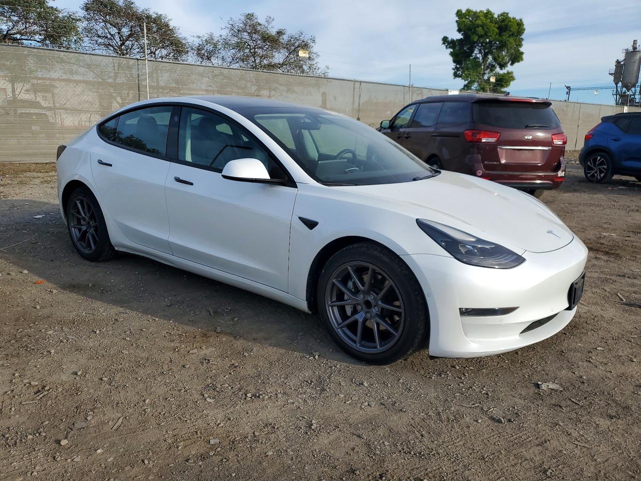 2021 TESLA MODEL 3 photo 4