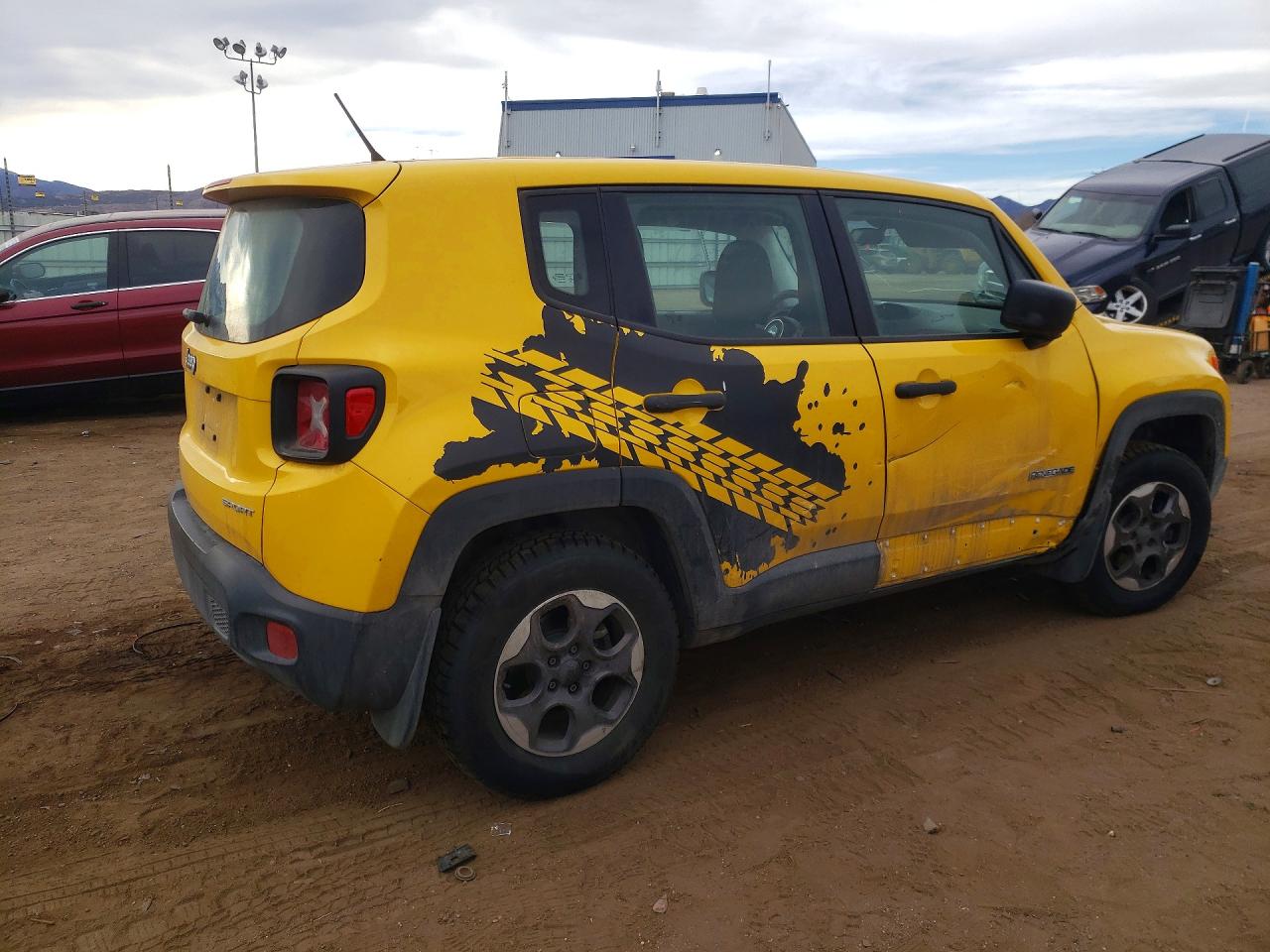 2015 JEEP RENEGADE SPORT photo 5