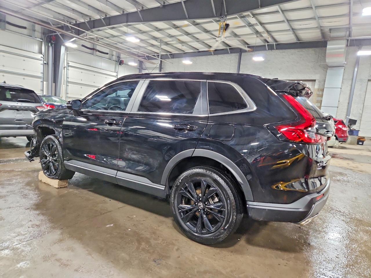 2025 HONDA CR-V SPORT TOURING photo 3