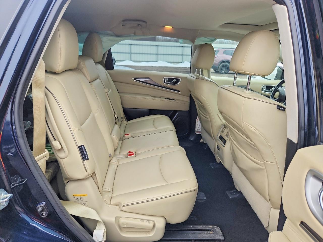2020 INFINITI QX60 PURE photo 31