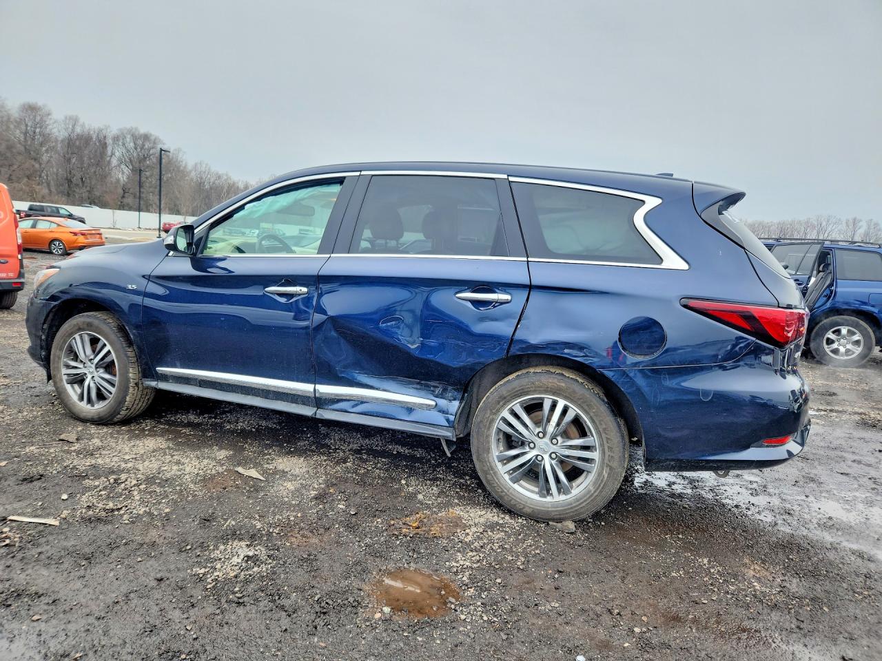2020 INFINITI QX60 PURE photo 4