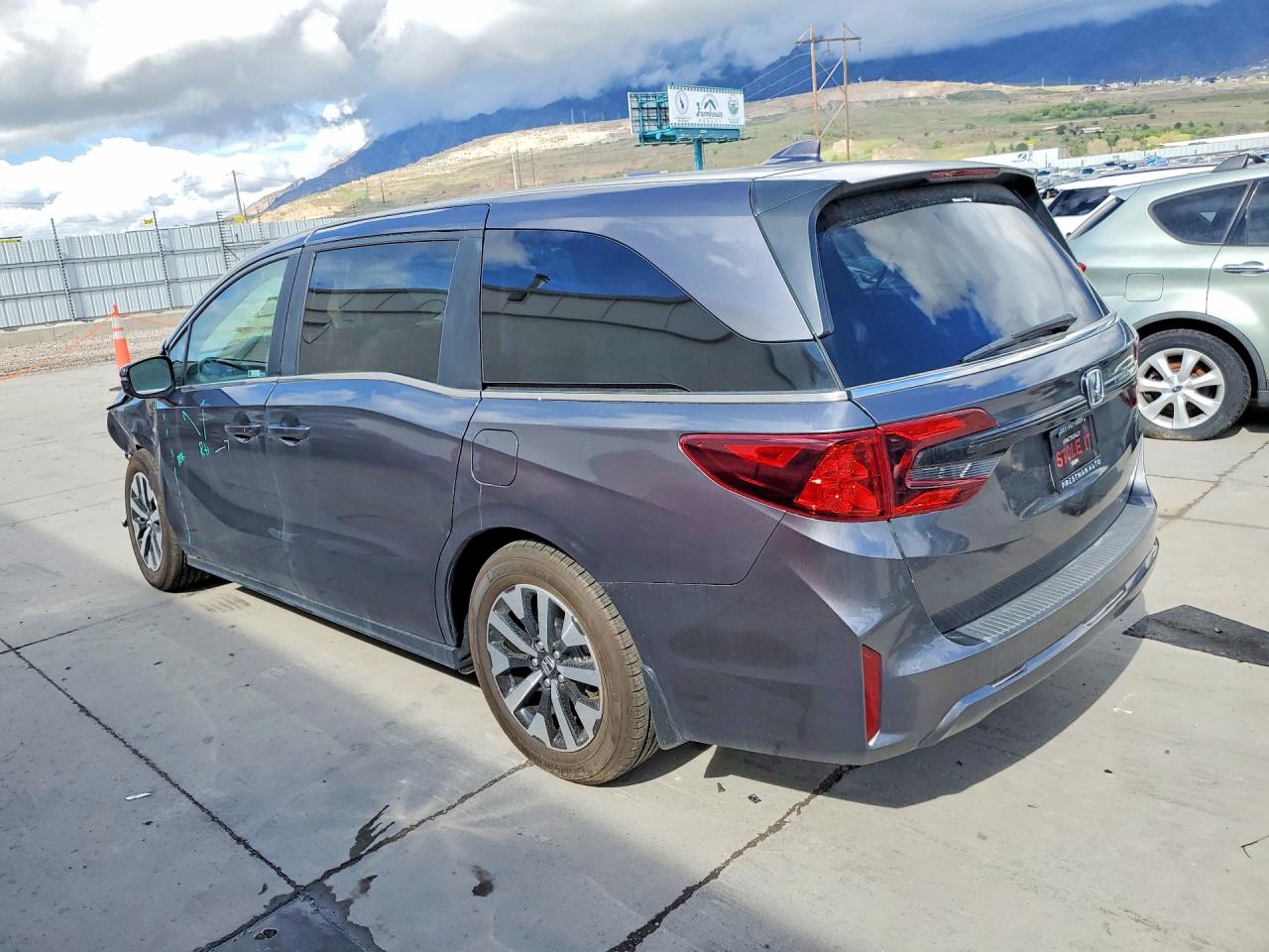 2025 HONDA ODYSSEY EXL photo 2