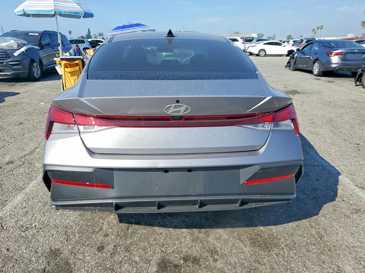 2025 HYUNDAI ELANTRA SE photo 6
