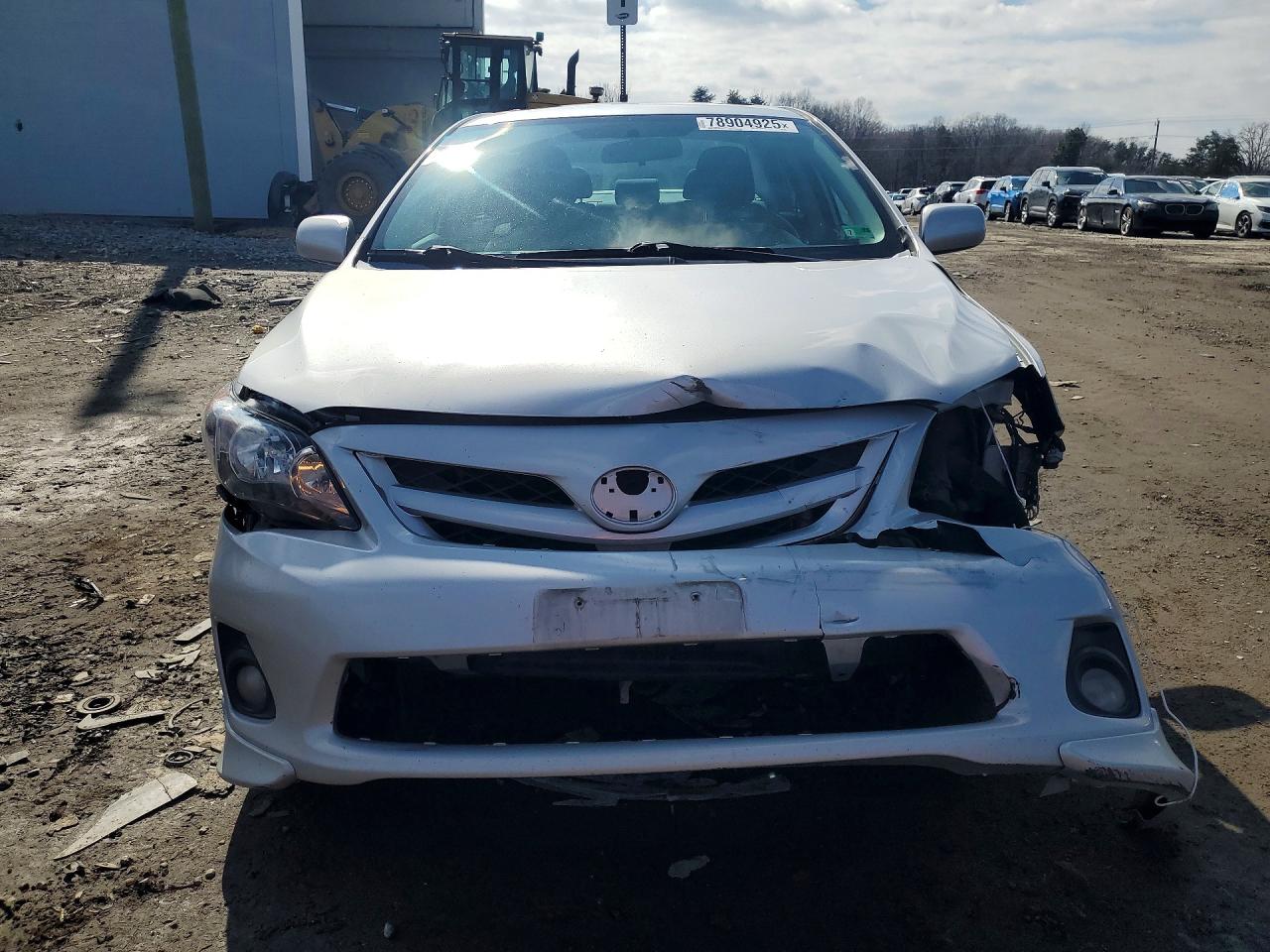 2011 TOYOTA COROLLA S photo 9