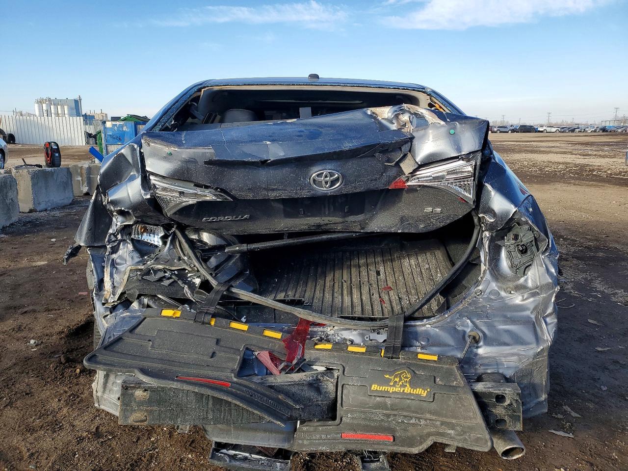 2019 TOYOTA COROLLA SE photo 6