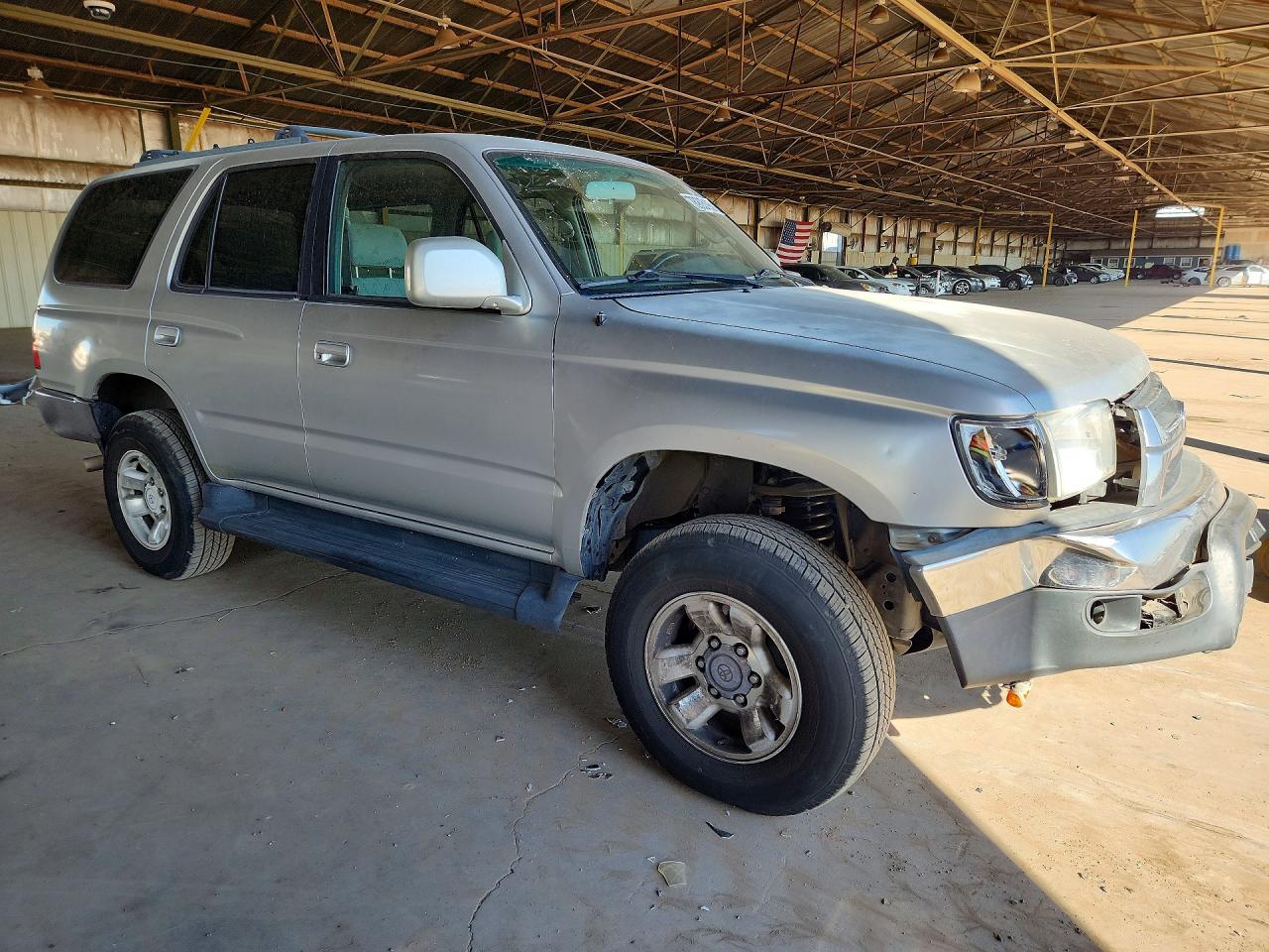2002 TOYOTA 4RUNNER SR5 photo 10