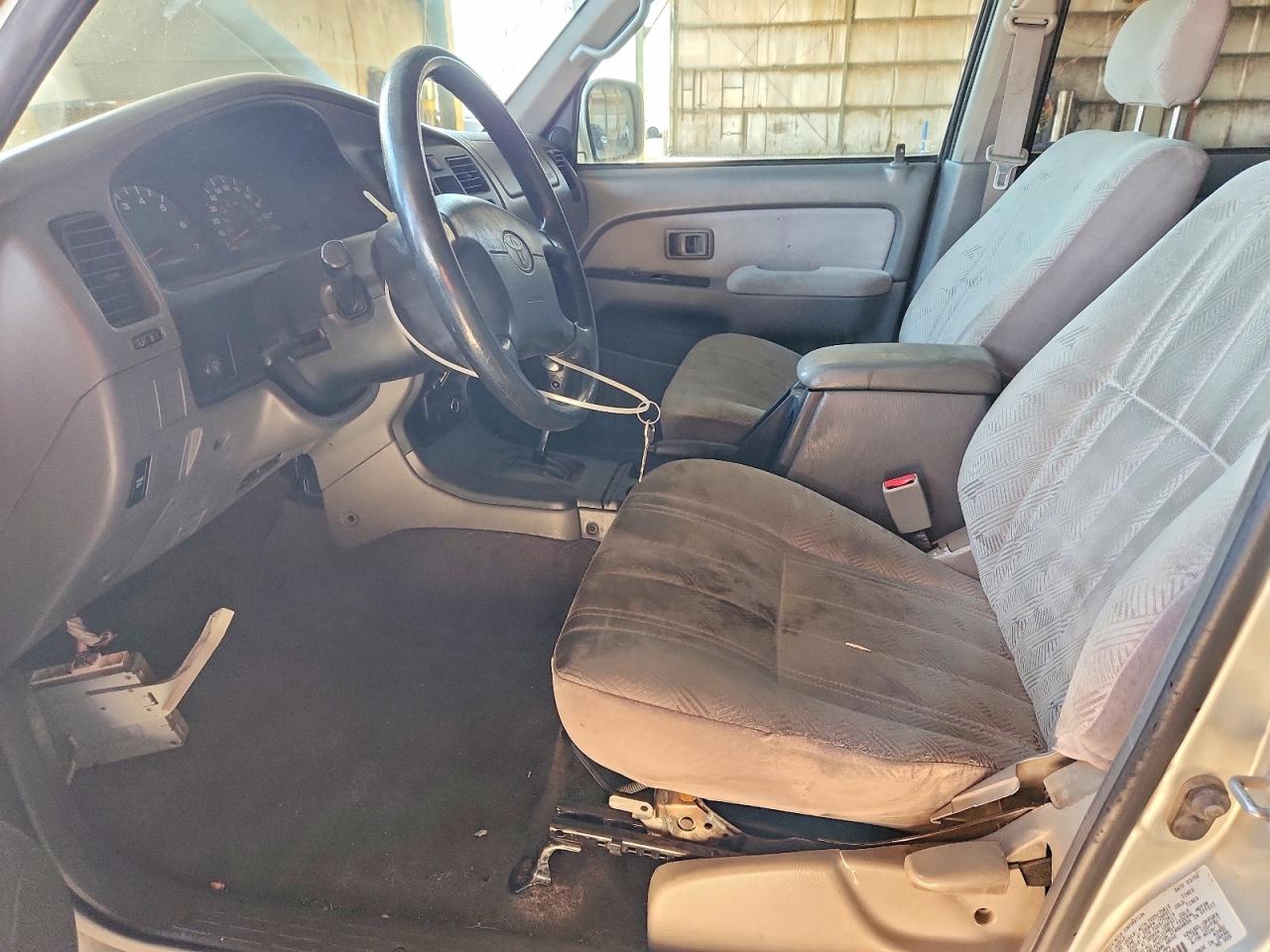 2002 TOYOTA 4RUNNER SR5 photo 19