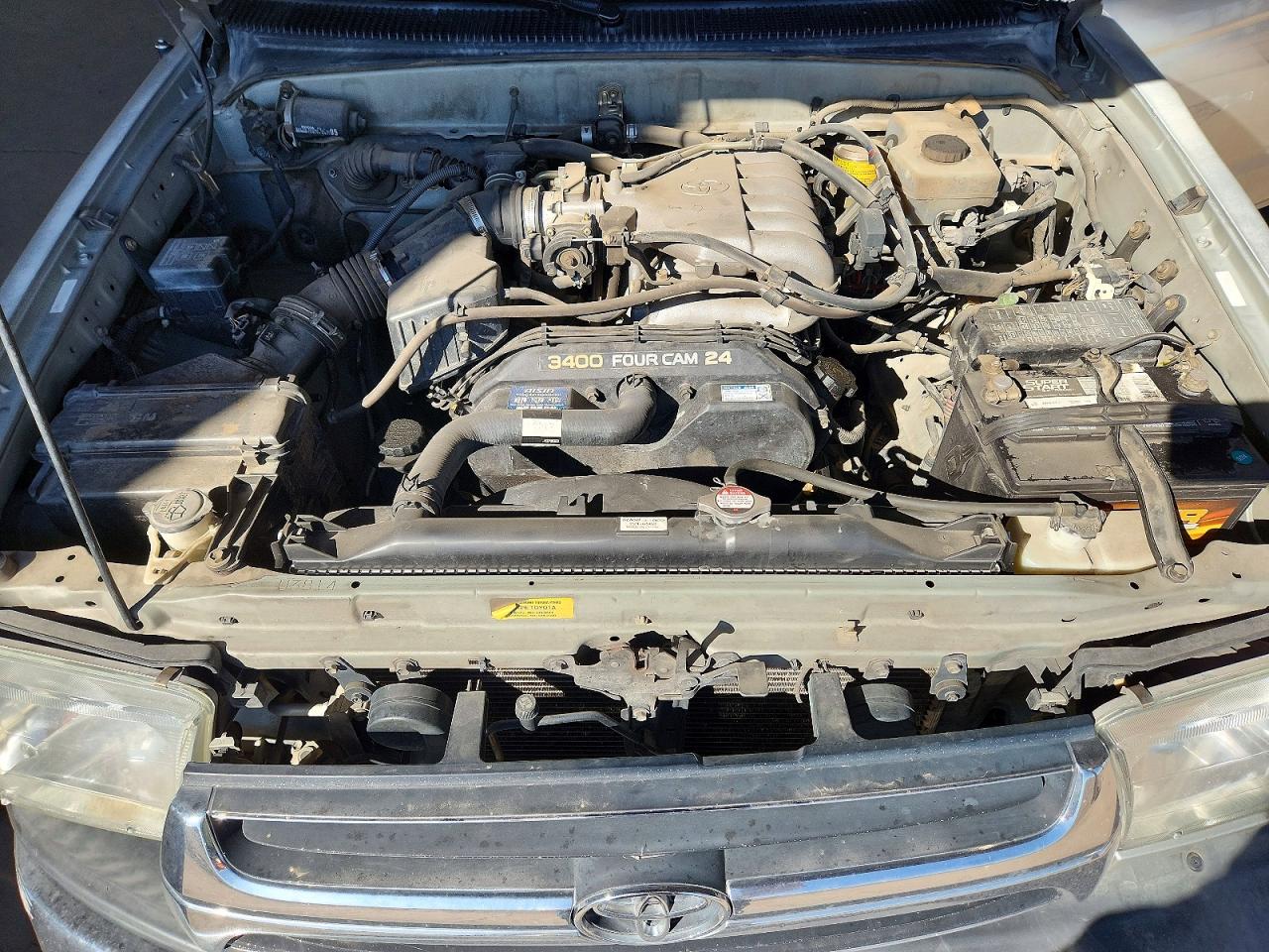 2002 TOYOTA 4RUNNER SR5 photo 34