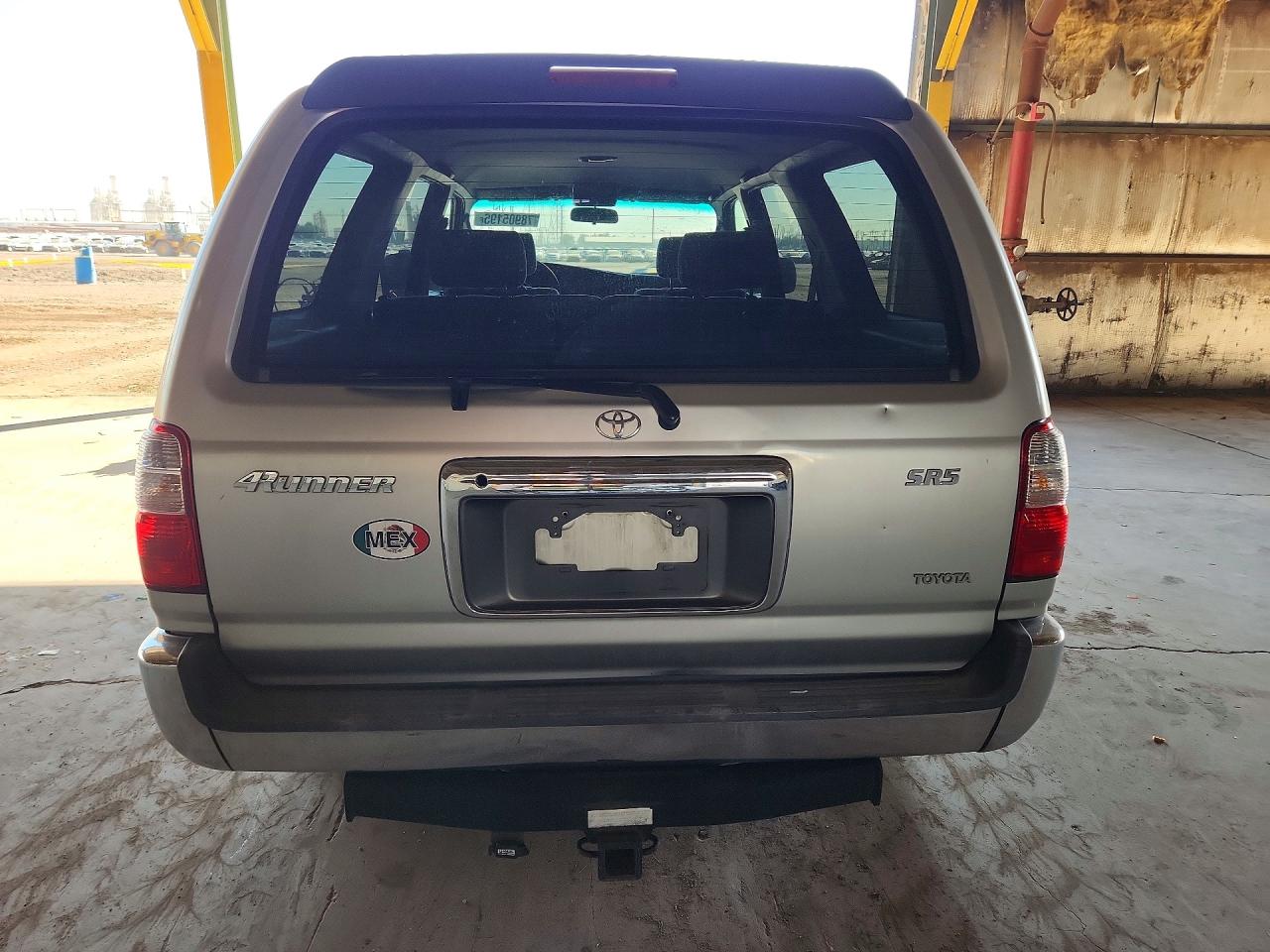 2002 TOYOTA 4RUNNER SR5 photo 16