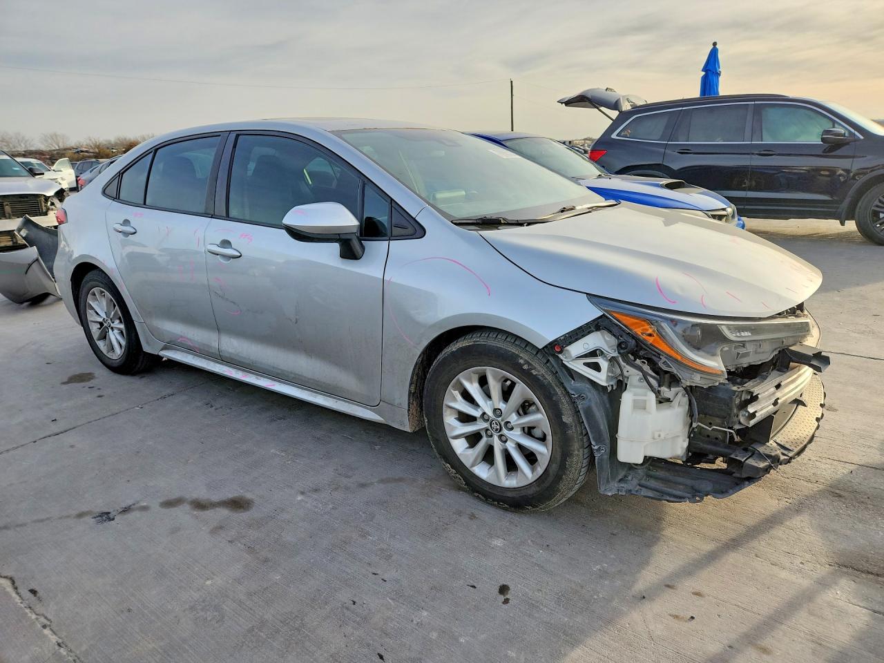 2020 TOYOTA COROLLA LE photo 10