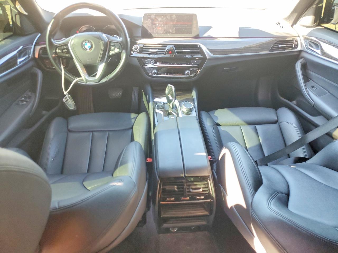 2018 BMW 530 I photo 15