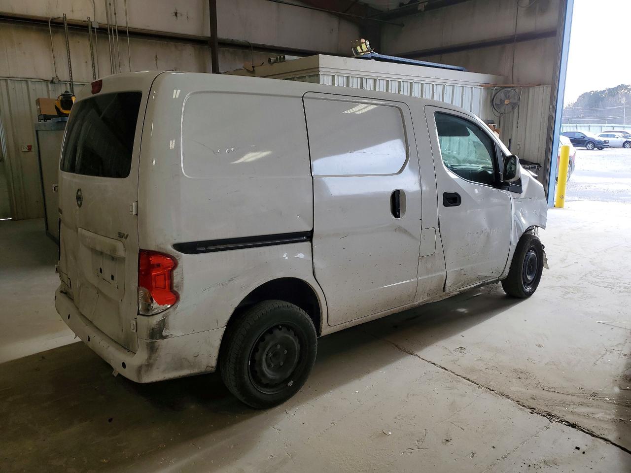 2020 NISSAN NV200 SV photo 7