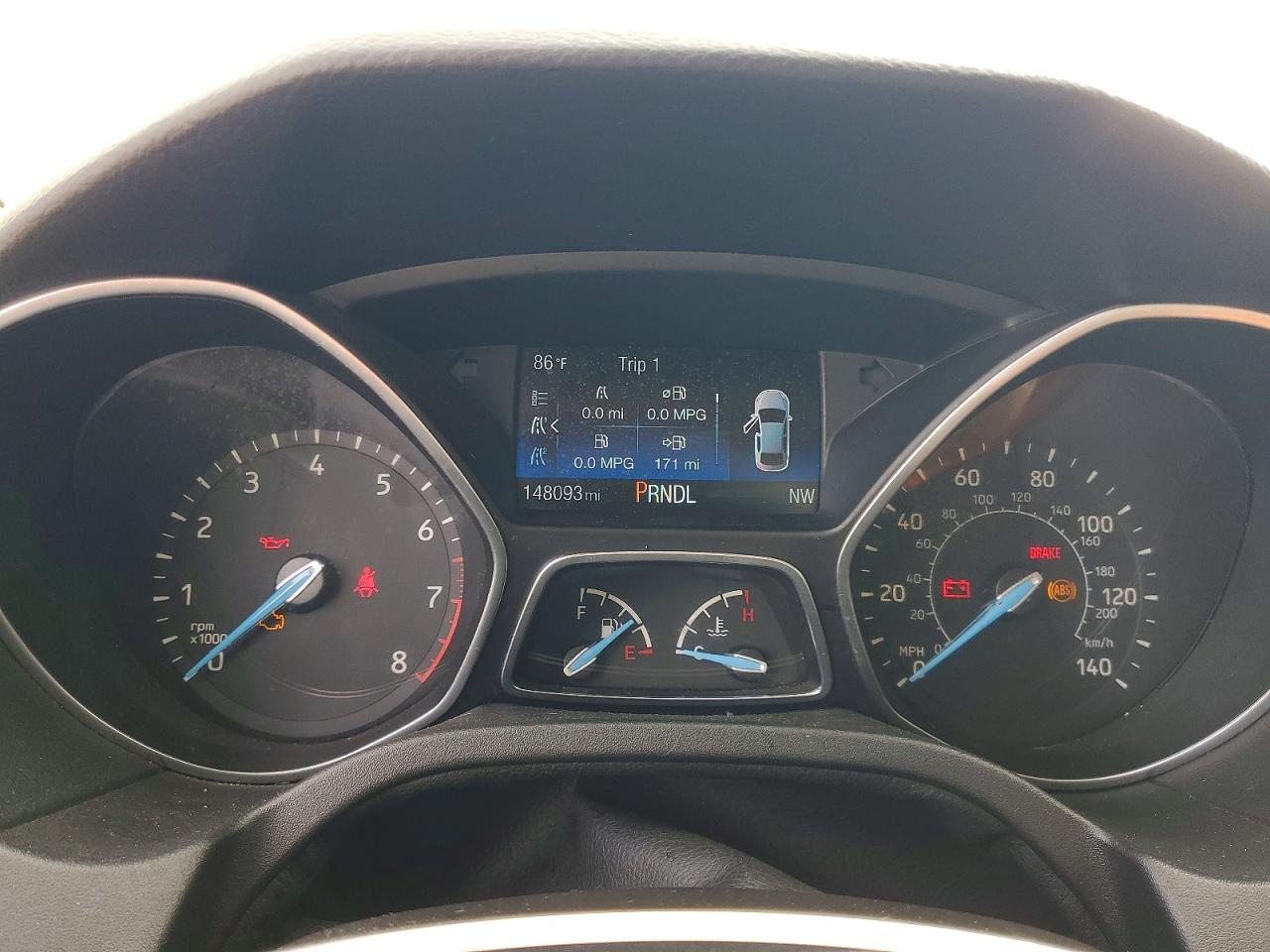 2015 FORD FOCUS SE photo 17