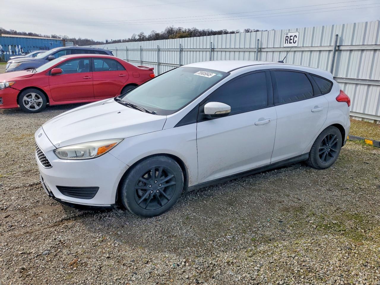 2015 FORD FOCUS