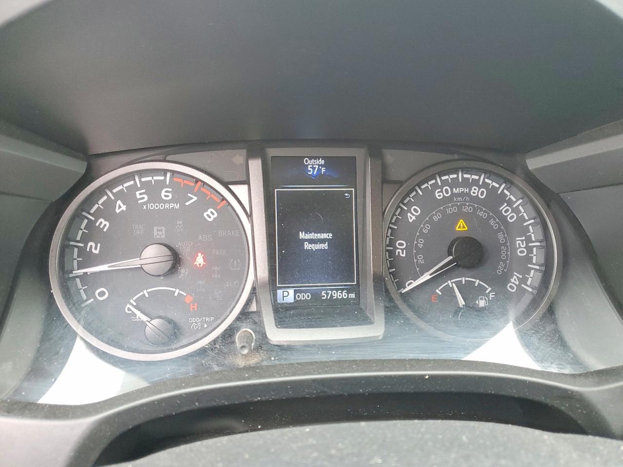 2022 TOYOTA TACOMA TRD OFF-ROAD photo 9