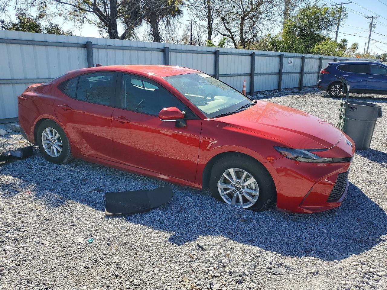 2025 TOYOTA CAMRY LE photo 7