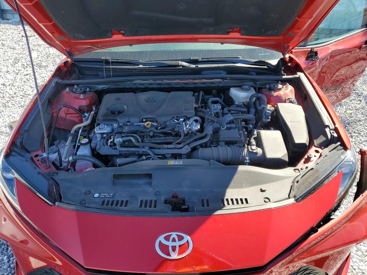 2025 TOYOTA CAMRY LE photo 21