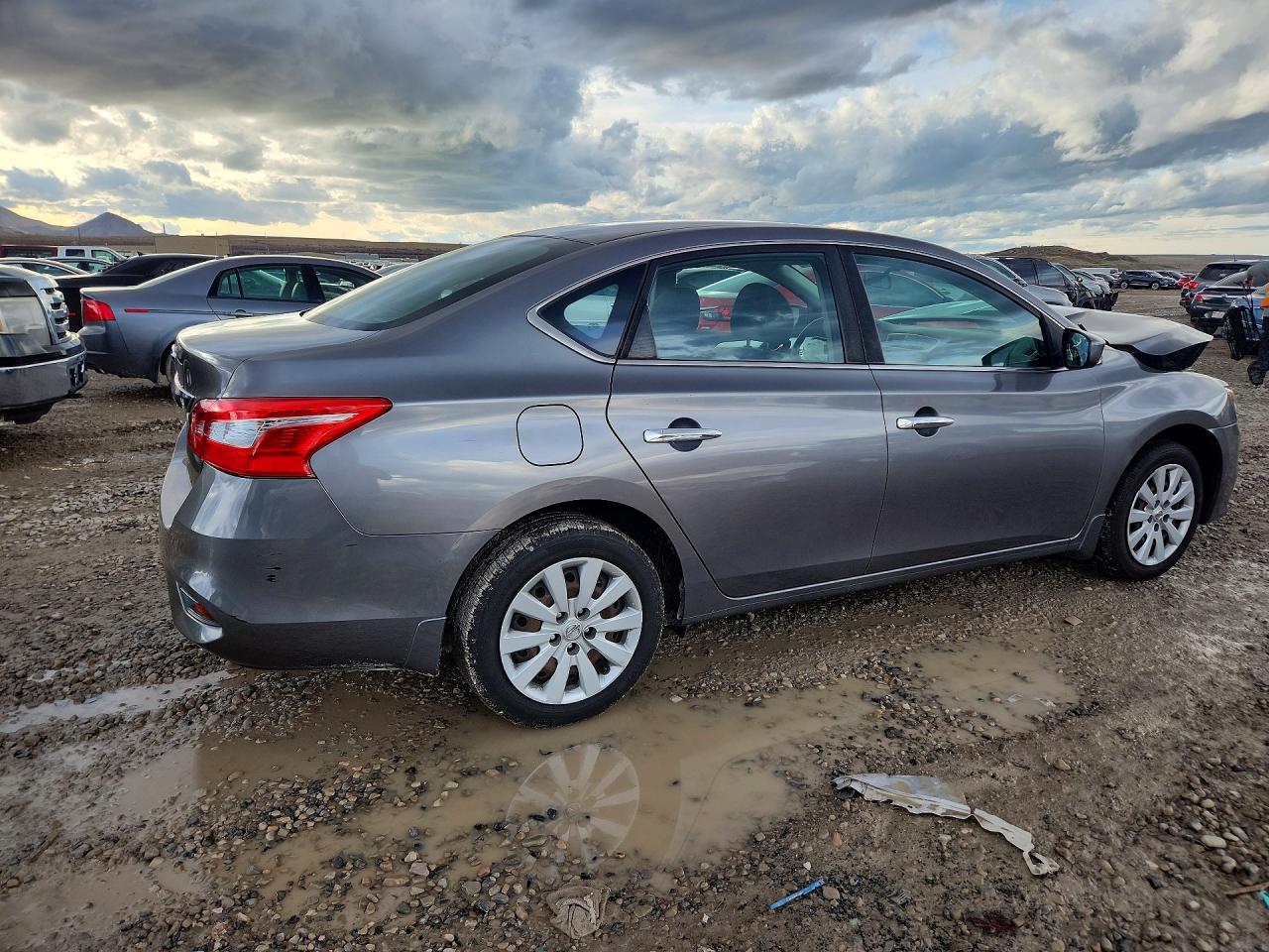 2016 NISSAN SENTRA S photo 3
