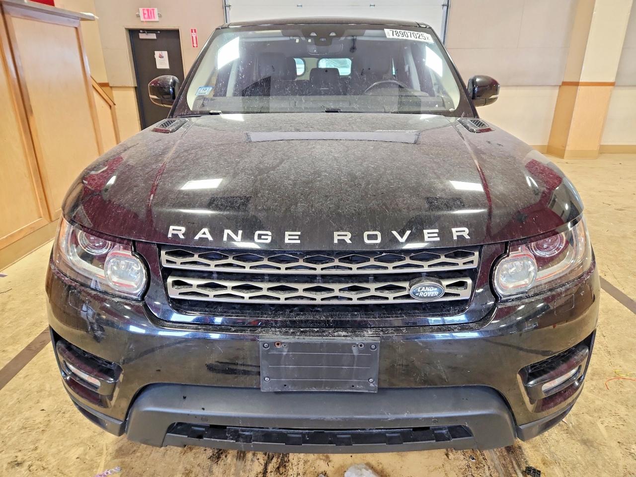 2017 LAND ROVER RANGE ROVER SPORT SE photo 9