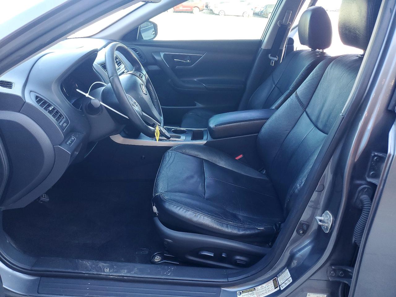 2015 NISSAN ALTIMA 2.5 SV photo 13