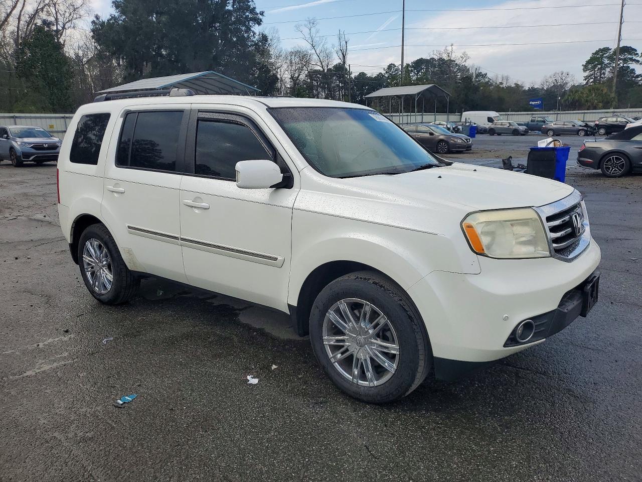 2015 HONDA PILOT TOURING photo 4