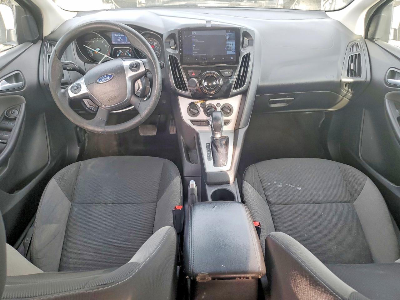 2013 FORD FOCUS SE photo 8