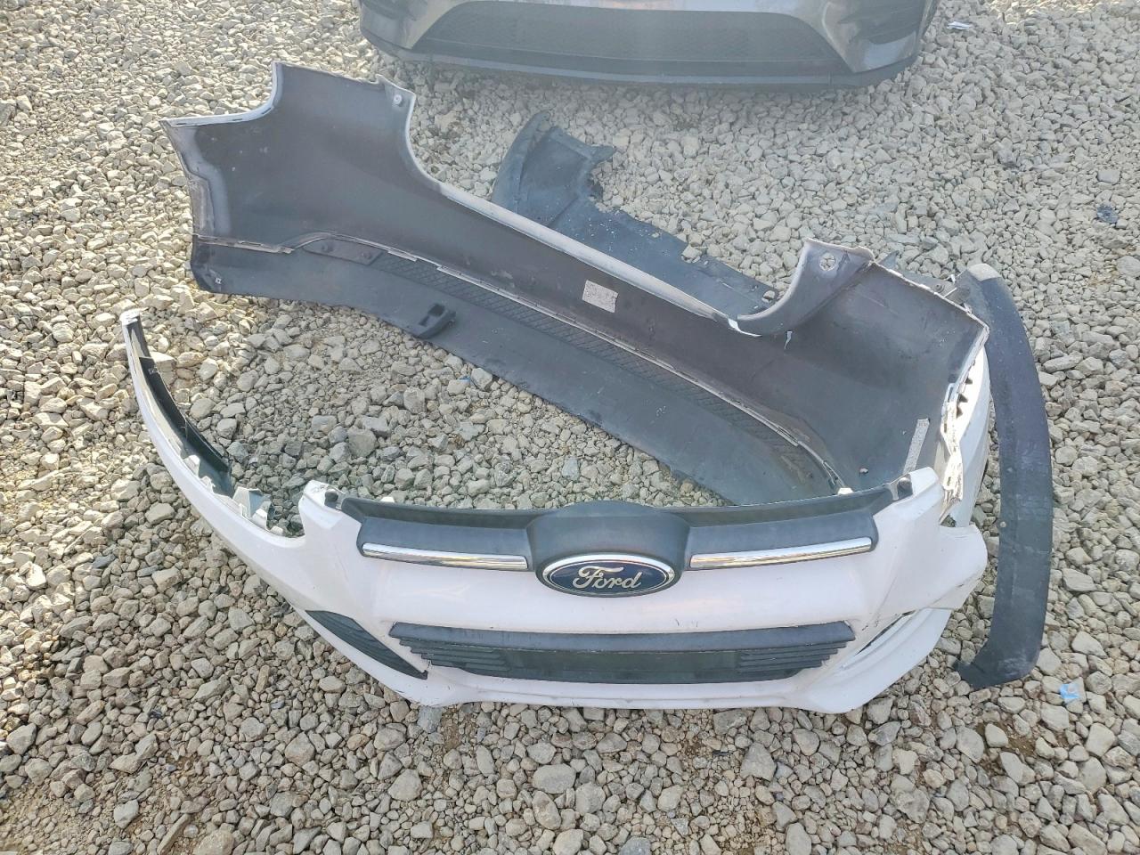 2013 FORD FOCUS SE photo 12